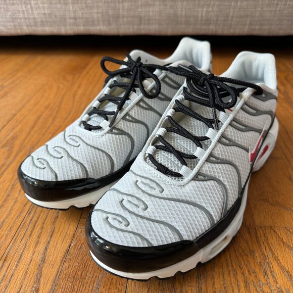 Nike Air max Plus Photon Dust / Varsity Red - Men's Size 10 - Picture 7 of 8